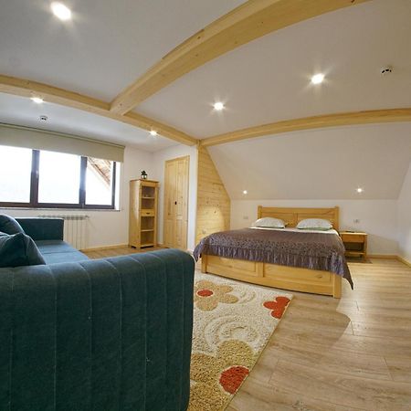 Pensiunea Casa Elvira วามา ภายนอก รูปภาพ