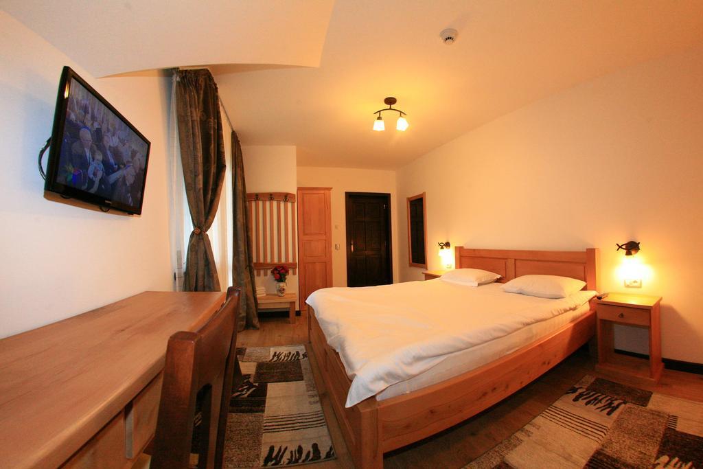 Pensiunea Casa Elvira วามา ภายนอก รูปภาพ