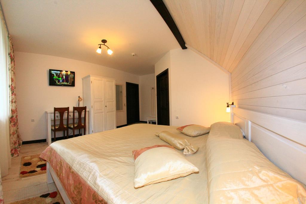Pensiunea Casa Elvira วามา ภายนอก รูปภาพ