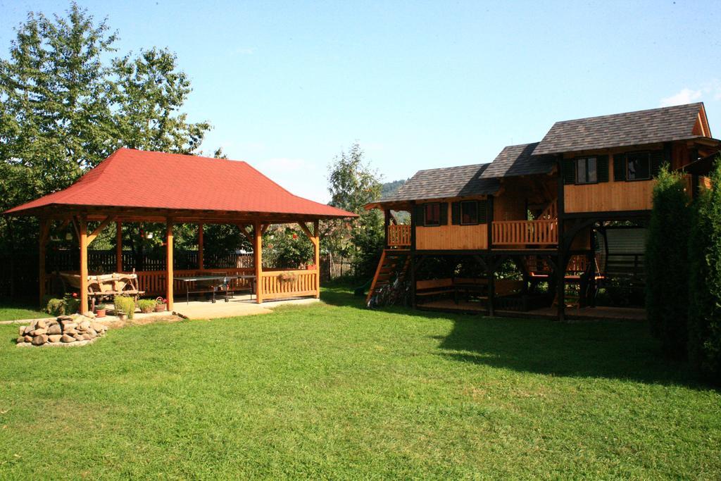 Pensiunea Casa Elvira วามา ภายนอก รูปภาพ